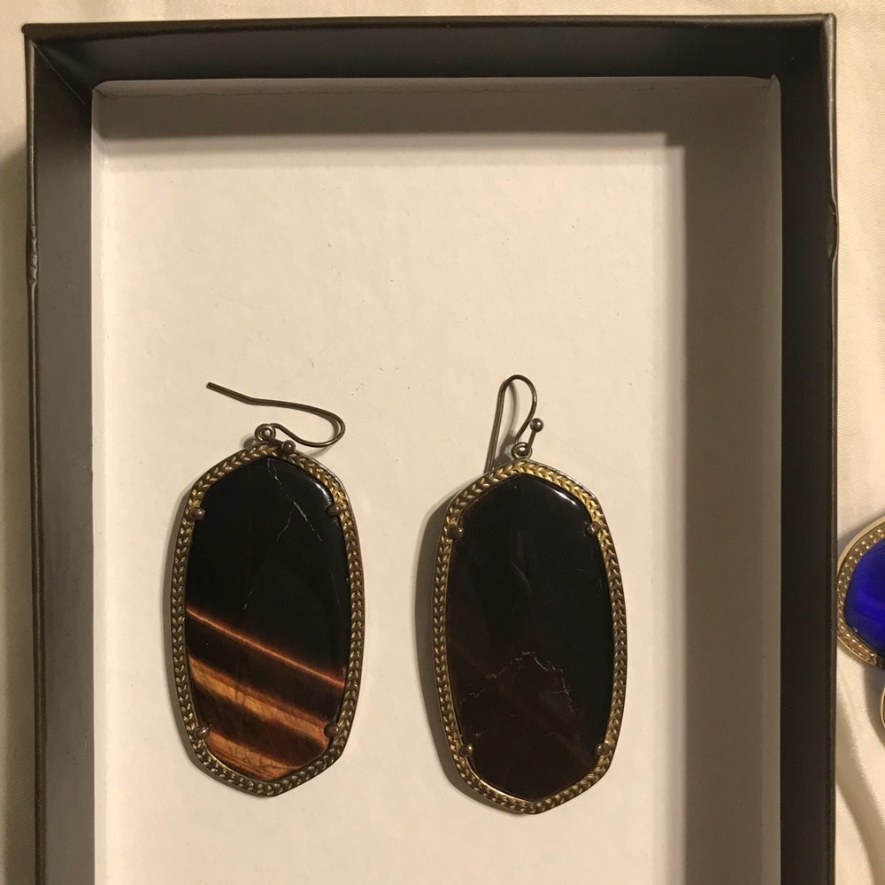 Brown Danielle earrings